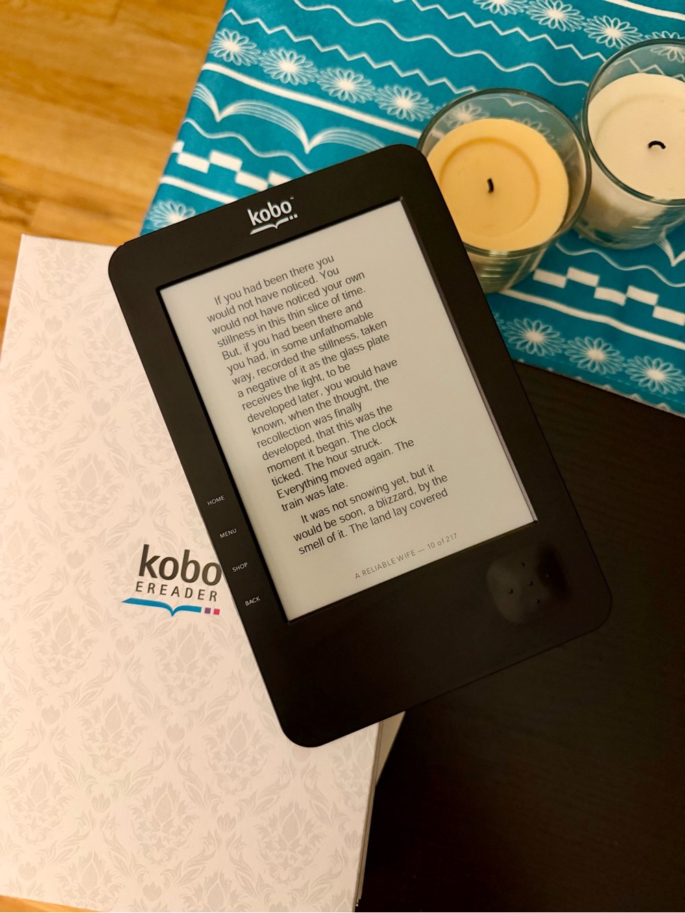 Kobo WiFi N289 eReader with Original Box